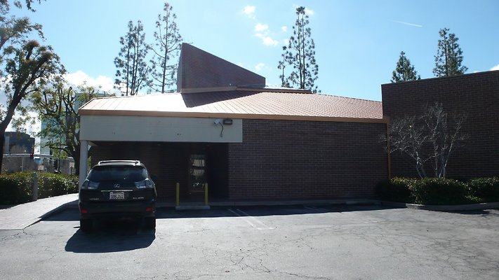 L1090236