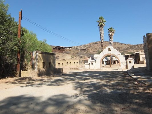 MELODY BACKLOT MEXICAN TOWN