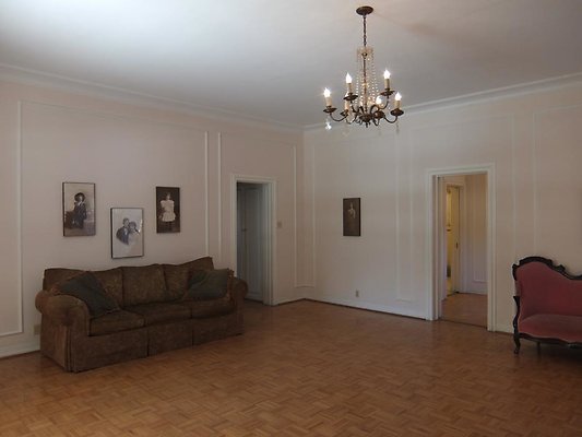 3-GUEST HOUSE