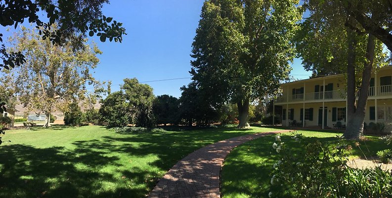 0-RANCH HOUSE
