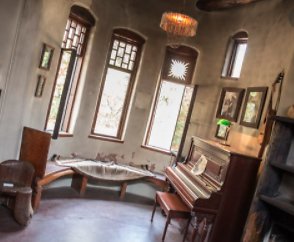Lummis house