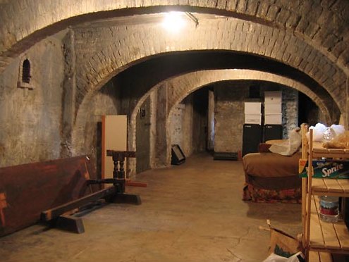 Abbey San Encino basement 2