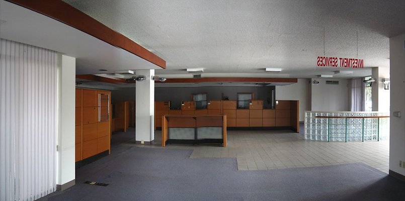 TorranceBankIntSide2Side