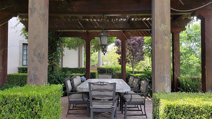 2555 Benedict Canyon - LA - 114