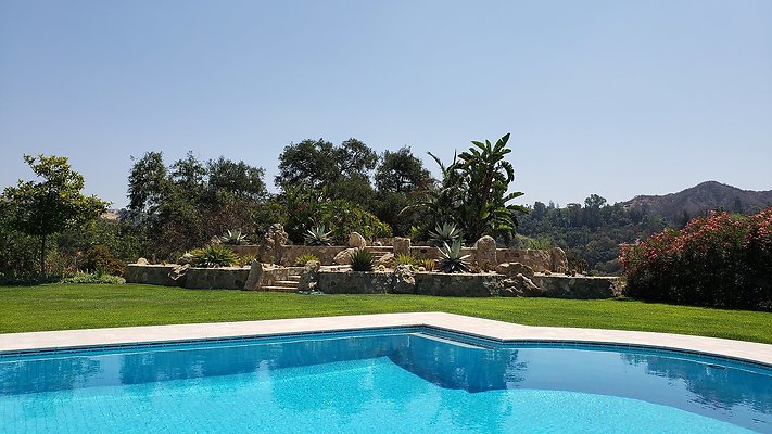 2555 Benedict Canyon - LA - 80