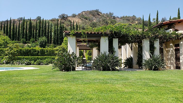 2555 Benedict Canyon - LA - 68