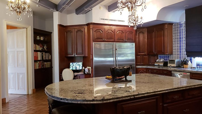 2555 Benedict Canyon - LA - 134