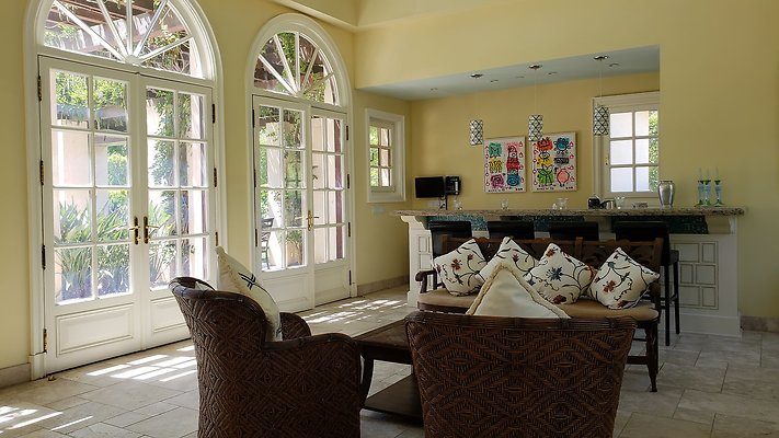 2555 Benedict Canyon - LA - 95