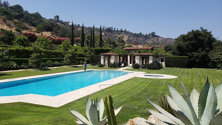 2555 Benedict Canyon - LA - 83