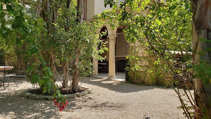2555 Benedict Canyon - LA - 99