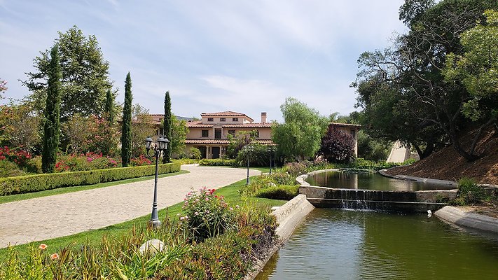 2555 Benedict Canyon - LA - 117