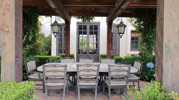 2555 Benedict Canyon - LA - 125