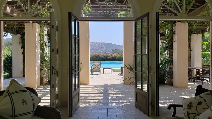 2555 Benedict Canyon - LA - 94