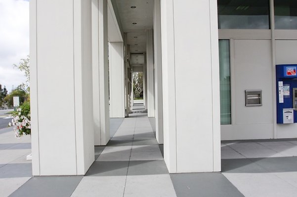 FirstBank 004