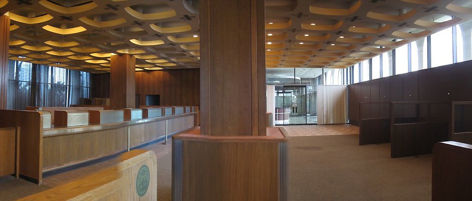 LAX Bank-FacingEntry